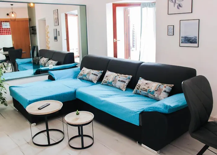 Blue Sails Izola, Old Center イゾラ